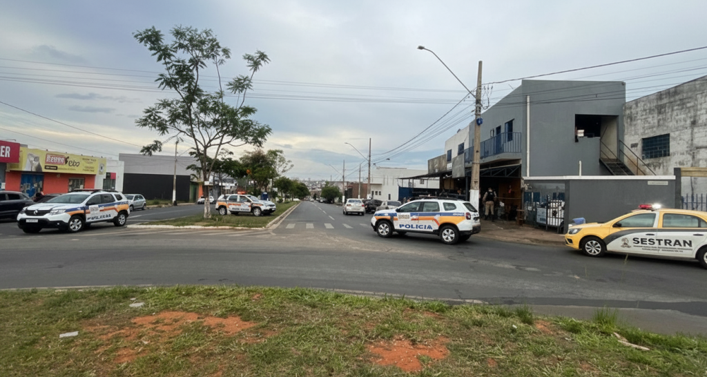 Operação da PM com apoio da Prefeitura de Patrocínio...