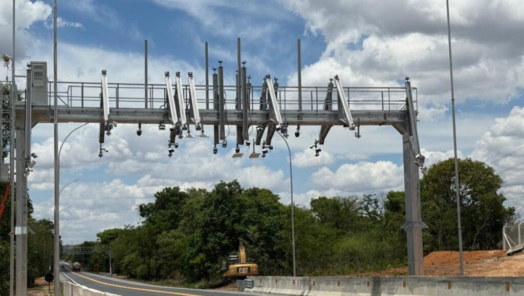 Pedágios eletrônicos da BR-262 começam a cobrar tarifas no...