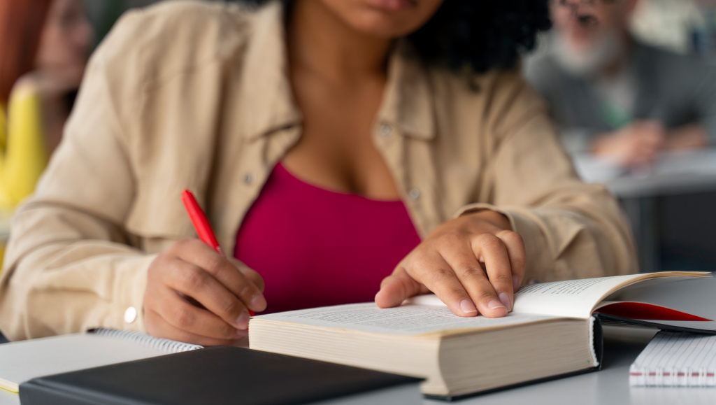 Prefeitura de Patrocínio lança programa que oferece 100 bolsas...