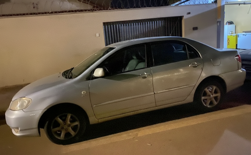 Homem é preso após furtar carro em comércio de...