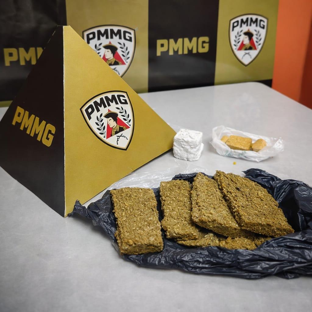 Passageiro é preso com drogas adquiridas em Patrocínio em...