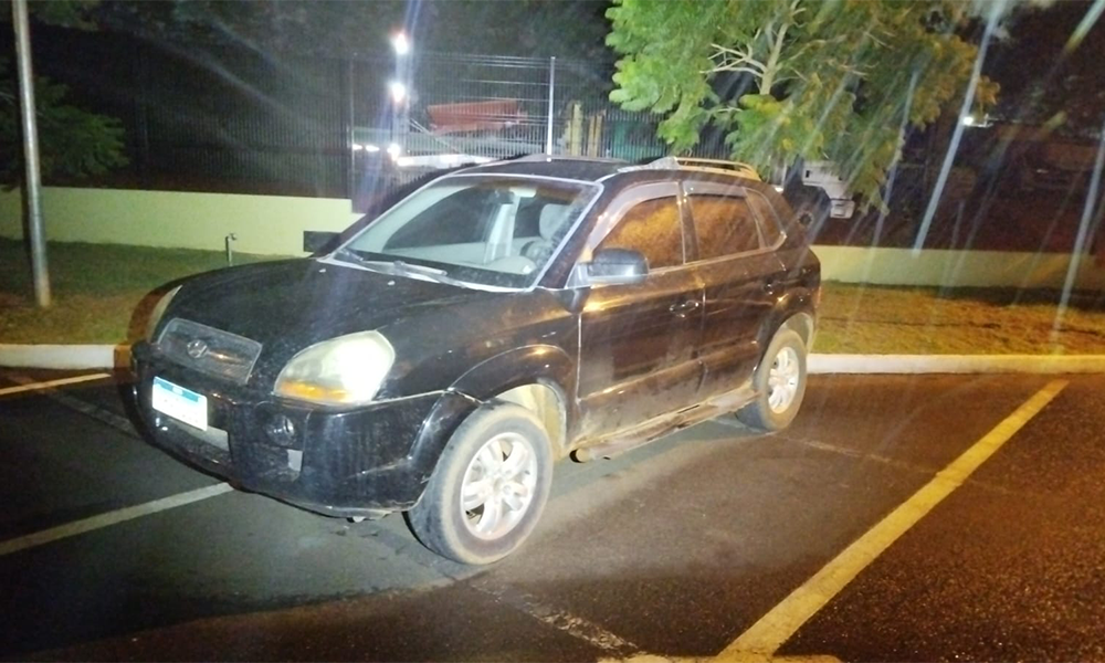 Veículo ligado a furto de munições é apreendido e...