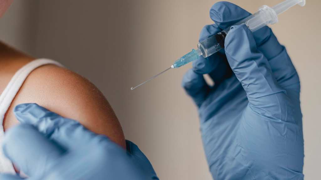 Minas inicia distribuição de vacinas contra gripe e define Dia D para...