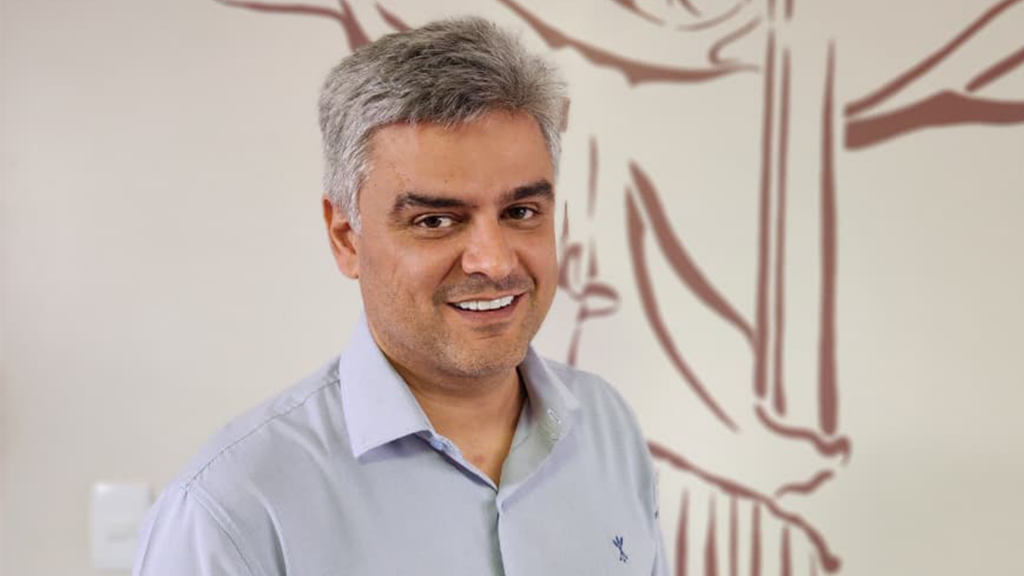 Obras em praças e acesso ao Cristo seguem em Patrocínio