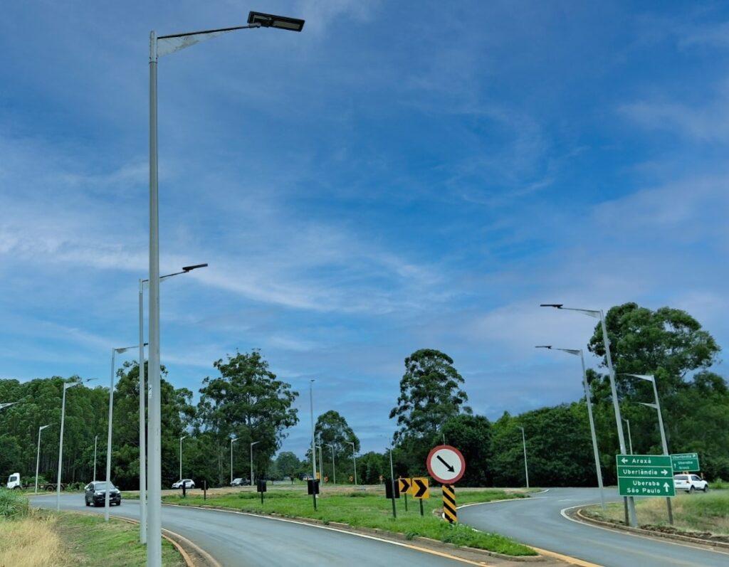 Trevo na MGC-462 em Patrocínio vai passar a contar com iluminação, segundo...